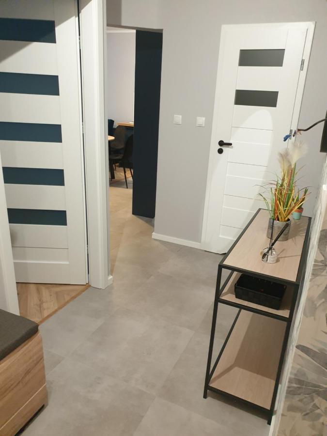 Modern Apartment Ополе Екстериор снимка